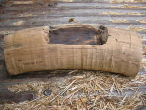 Kibble feeder made from cedar wood.